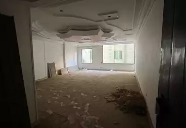 Apartments For sale - 2 rooms - floor 5