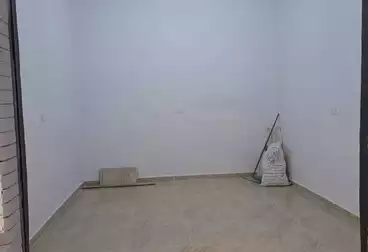 محلات للبيع - بالدور 0