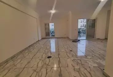 شقق للإيجار - 3 غرف - بالدور 1