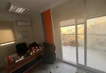 مساحة مكتبية للبيع - بالدور 2