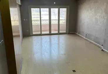 إداري للإيجار - 3 غرف - بالدور 5