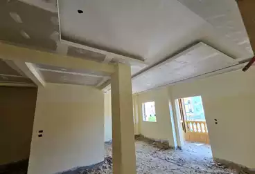 Building For sale - 7 rooms