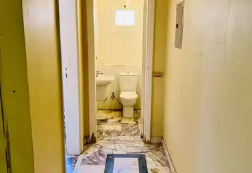 شقق للبيع - 3 غرف - بالدور 2