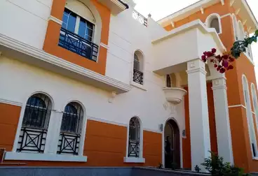 فلل للإيجار - 5 غرف