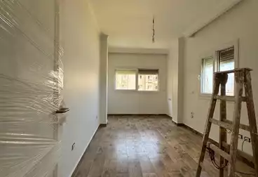 undefined undefined - 2 rooms - floor 1