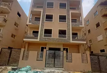 عقارات للبيع - 3 غرف - بالدور 4