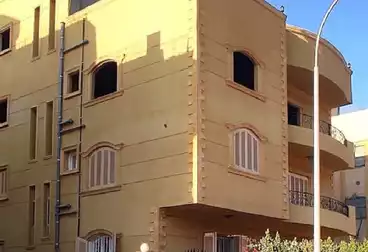 فلل للبيع - 15 غرف