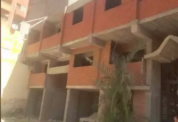 Building For sale - 3 rooms