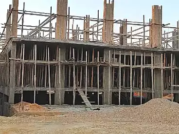 Building For sale in Al Hay Al Sades wa Eshroon, 10th of Ramadan, 430 sqm