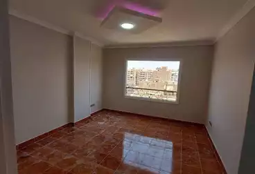 Apartments For sale - 2 rooms - floor 9