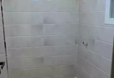 Apartments For sale - 2 rooms - floor 4