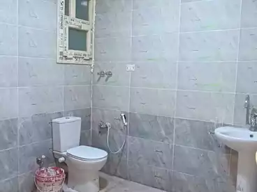 عقارات للبيع - 3 غرف - بالدور 0