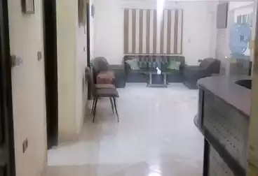 طبي للإيجار - 2 غرف - بالدور 3