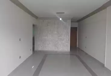 شقق للإيجار - 3 غرف - بالدور 4