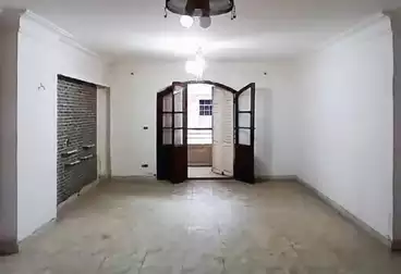 Apartments For sale - 3 rooms - floor 1