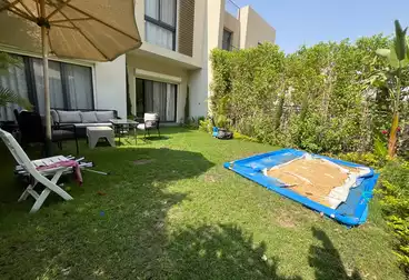 تاون هاوس للبيع - 3 غرف