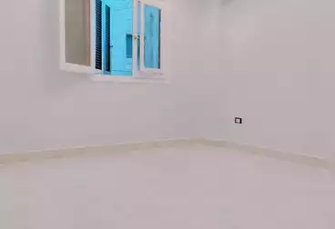 Apartments For sale - 2 rooms - floor 4