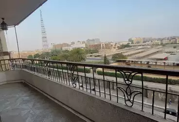 عقارات للبيع - 3 غرف - بالدور 5