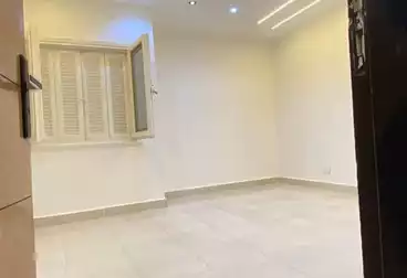 شقق للبيع - 4 غرف - بالدور 1