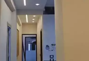 شقق للبيع - 3 غرف - بالدور 8