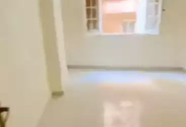 Apartments For sale - 3 rooms - floor 1