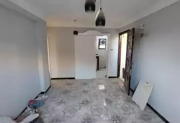 شقق للبيع - 2 غرف - بالدور 4