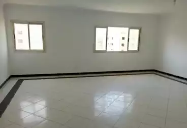 Apartments For sale - 3 rooms - floor 2