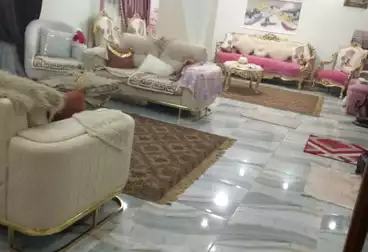 Apartments For sale - 6 rooms - floor 8