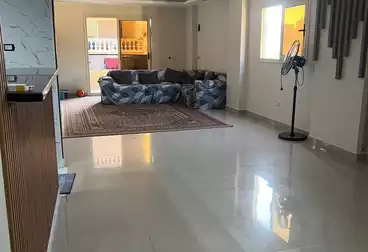 شقق للبيع - 3 غرف - بالدور 8