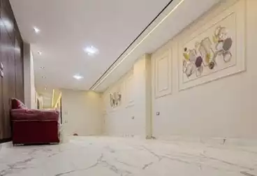 Apartments For sale - 3 rooms - floor 8