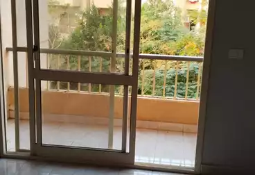 Apartments For sale - 2 rooms - floor 2