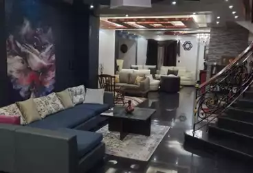 Apartments For sale - 5 rooms