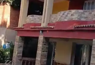 Villas For sale - 8 rooms