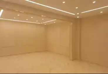 Apartments For sale - 3 rooms - floor 1