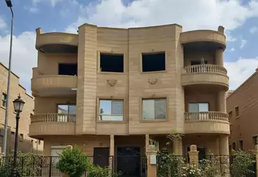 Apartments For sale - 3 rooms - floor 2