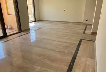 تاون هاوس للإيجار - 4 غرف