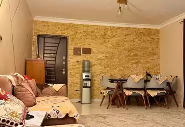 شقق للبيع - 3 غرف - بالدور 3