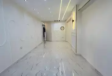 Apartments For sale - 3 rooms - floor 2