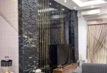 شقق للبيع - 6 غرف