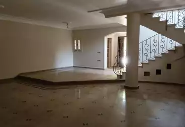 Town House For sale - 5 rooms