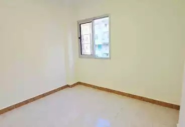 Apartments For sale - 2 rooms - floor 4