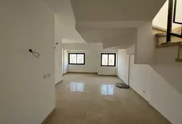 شقق للبيع - 3 غرف - بالدور 4