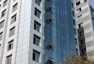 إداري للإيجار - 4 غرف - بالدور 6