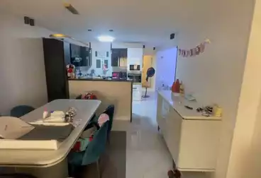 Apartments For sale - 3 rooms - floor 4