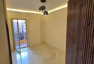 شقق للبيع - 2 غرف - بالدور 0