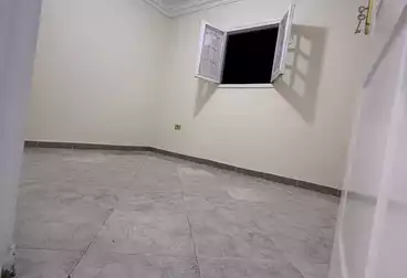 شقق للبيع - 3 غرف - بالدور 1