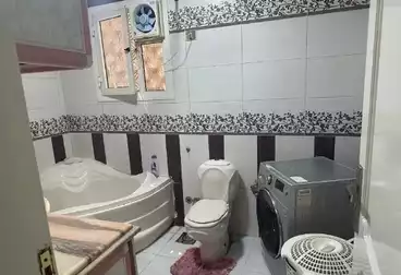 شقق مفروشة للبيع - 3 غرف - بالدور 10