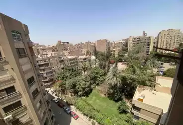 Apartments For sale - 3 rooms - floor 8