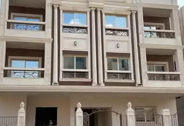 undefined undefined - 3 rooms - floor 1