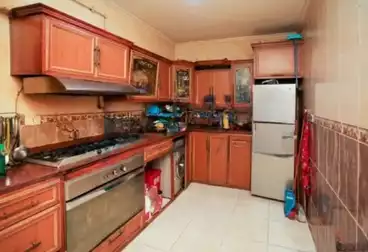 Apartments For sale - 3 rooms - floor 4